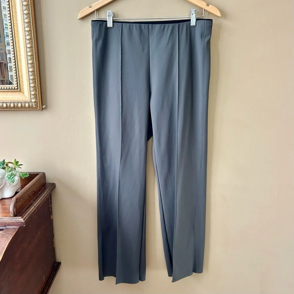 Athleta Mercurial Crop Flare Pant Arbor Olive Gray Brown Travel Sz M #405530-01